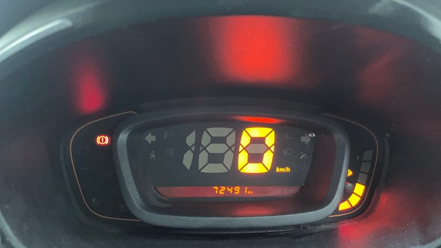 Second-hand 2018 Renault KWID 1.0 RXT Opt for sale in Hyderabad-13