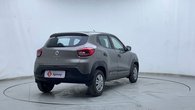 Second-hand 2018 Renault KWID 1.0 RXT Opt for sale in Hyderabad-3