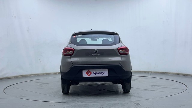 Second-hand 2018 Renault KWID 1.0 RXT Opt for sale in Hyderabad-4