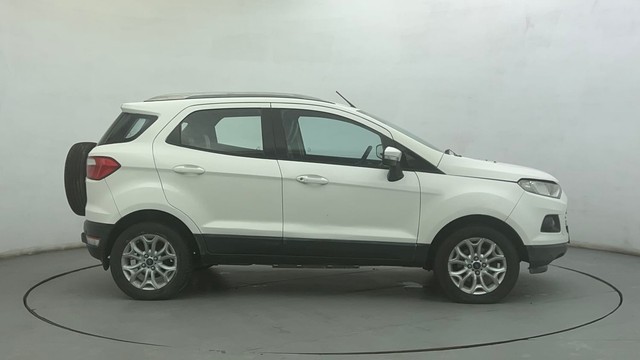 Second-hand 2016 Ford Ecosport 1.5 TDCi Titanium BSIV for sale in Ahmedabad-2