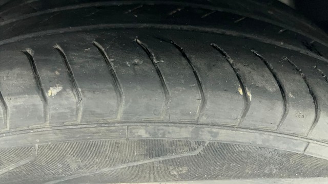 Second-hand 2016 Ford Ecosport 1.5 TDCi Titanium BSIV for sale in Ahmedabad-36