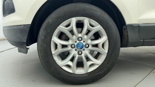 Second-hand 2016 Ford Ecosport 1.5 TDCi Titanium BSIV for sale in Ahmedabad-20