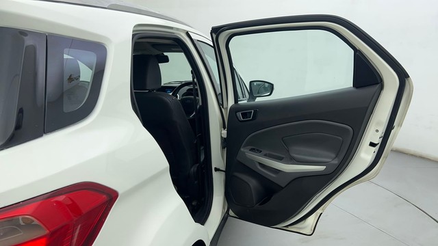 Second-hand 2016 Ford Ecosport 1.5 TDCi Titanium BSIV for sale in Ahmedabad-24