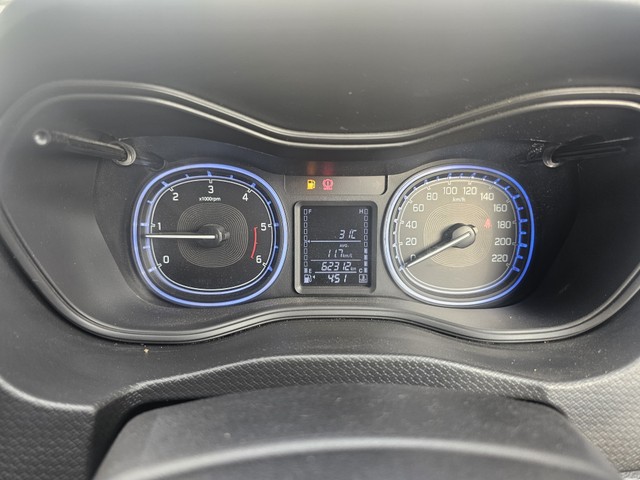 Second-hand 2017 Maruti Vitara Brezza ZDi for sale in Bangalore-9