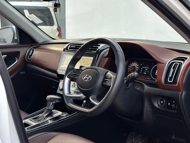 Second-hand 2022 Hyundai Alcazar Platinum (O) Turbo DCT for sale in New Delhi-14