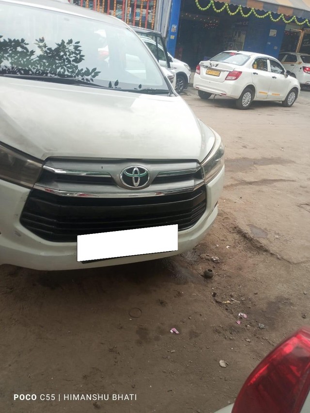 Second-hand 2018 Toyota Innova Crysta 2.8 GX AT BSIV for sale in Noida-8