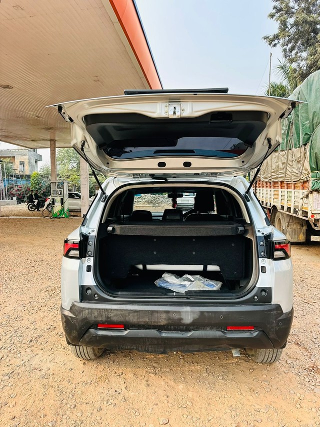 Second-hand 2024 Maruti Brezza Lxi CNG for sale in Sonipat-6