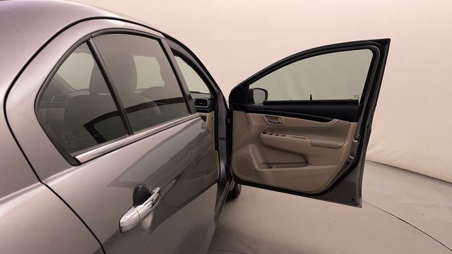 Second-hand 2018 Maruti Ciaz Petrol for sale in Mysore-16