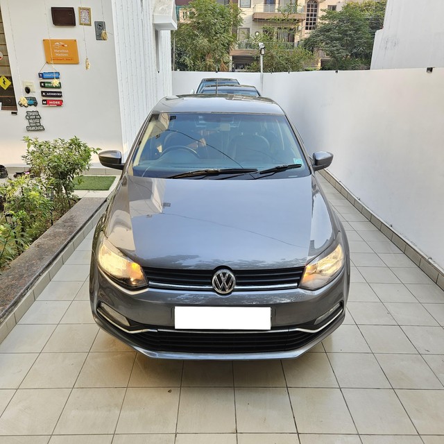 Second-hand 2013 Volkswagen Polo Comfortline Breeze for sale in Gurgaon-3