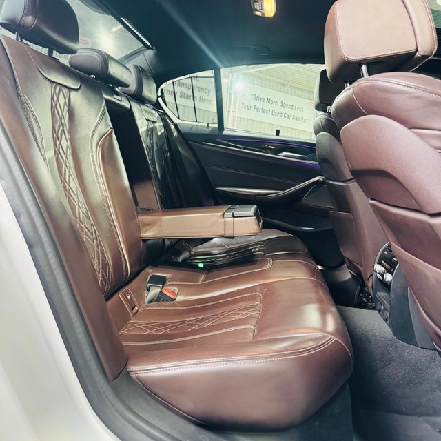 Second-hand 2019 BMW 5 Series 530d M Sport for sale in Hyderabad-8