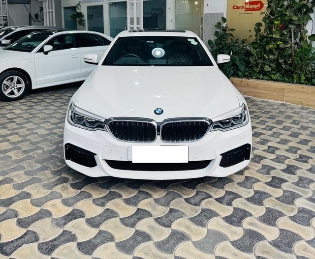 Second-hand 2019 BMW 5 Series 530d M Sport for sale in Hyderabad-3