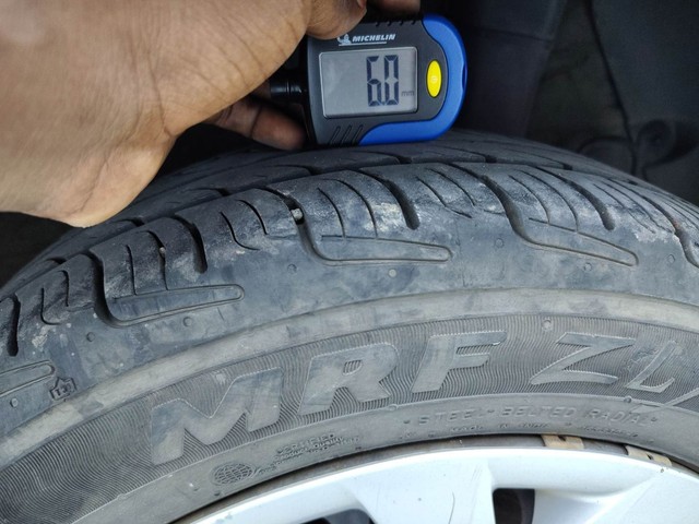 Second-hand 2014 Hyundai Grand i10 1.2 Kappa Magna BSIV for sale in Visakhapatnam-33