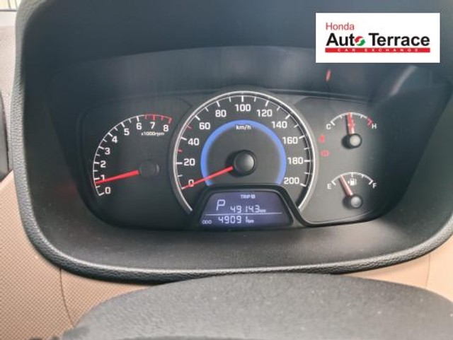 Second-hand 2016 Hyundai Grand i10 1.2 Kappa Magna AT for sale in Kottayam-3