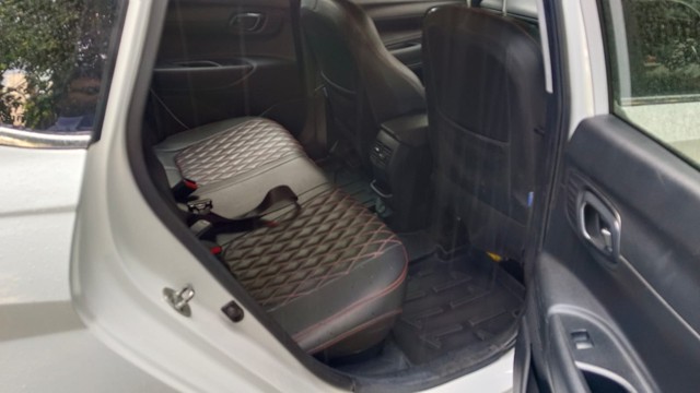 Second-hand 2022 Hyundai i20 Sportz BSVI for sale in Bangalore-6