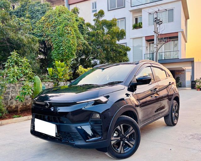 Tata Nexon Creative Plus Dark AMT Second-hand 2024 Tata Nexon Creative Plus Dark AMT for sale in Hyderabad