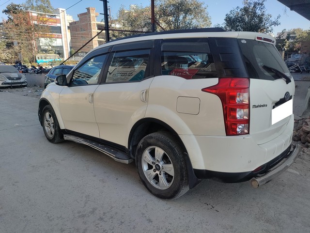Second-hand 2014 Mahindra XUV500 W8 2WD for sale in Dehradun-4