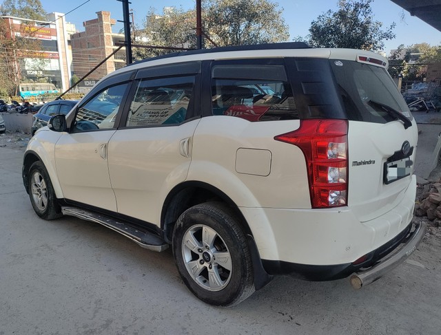 Second-hand 2014 Mahindra XUV500 W8 2WD for sale in Dehradun-1