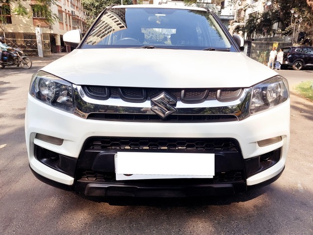 Second-hand 2018 Maruti Suzuki Vitara Brezza VDi AMT for sale in Kolkata-4