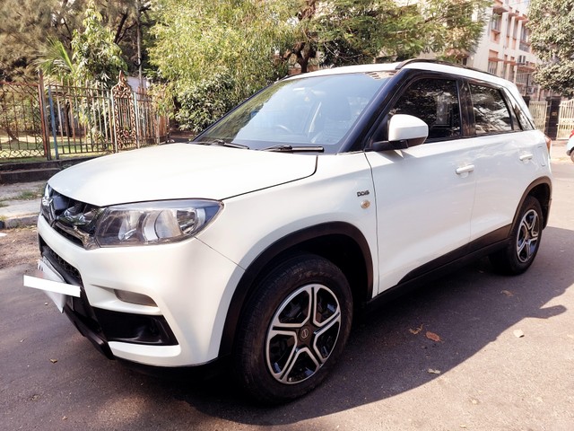 Second-hand 2018 Maruti Suzuki Vitara Brezza VDi AMT for sale in Kolkata-9