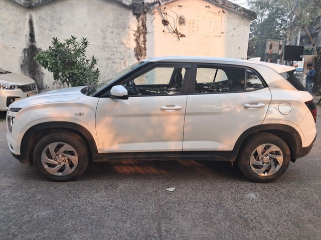 Second-hand 2022 Hyundai Creta E Diesel BSVI for sale in Jabalpur-3