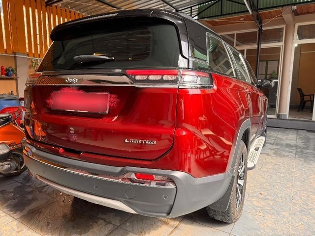 Second-hand 2023 Jeep Meridian Limited Opt AT 4x4 BSVI for sale in Imphal-6