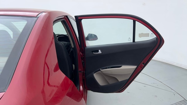 Second-hand 2016 Hyundai Xcent 1.2 Kappa SX Option AT for sale in Sonipat-30