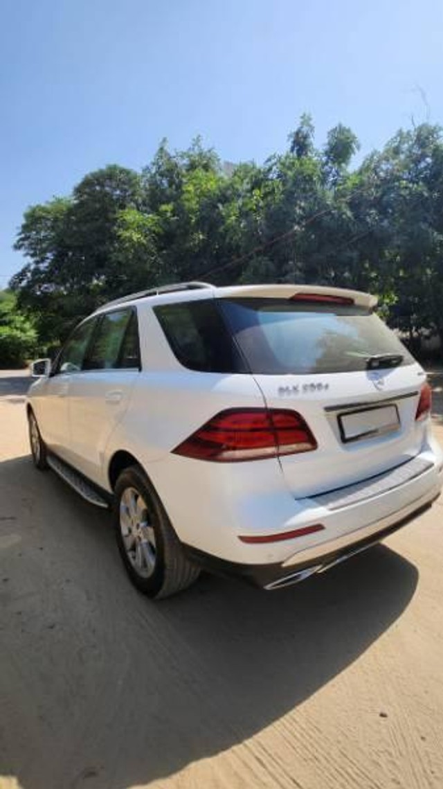 Second-hand 2016 Mercedes-Benz GLE 250d for sale in Gurgaon-13