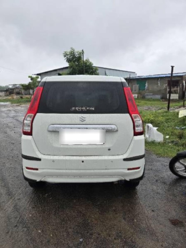 Second-hand 2021 Maruti Wagon R CNG LXI for sale in Ahmedabad