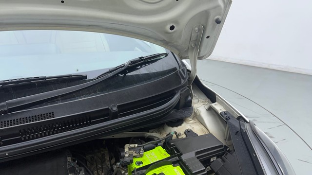 Second-hand 2023 Hyundai Aura SX CNG for sale in Sonipat-34