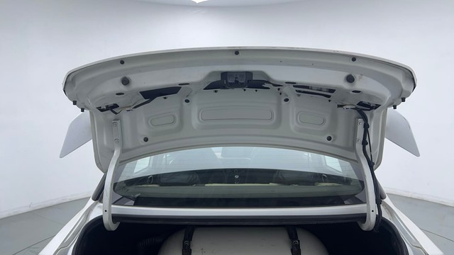 Second-hand 2023 Hyundai Aura SX CNG for sale in Sonipat-30