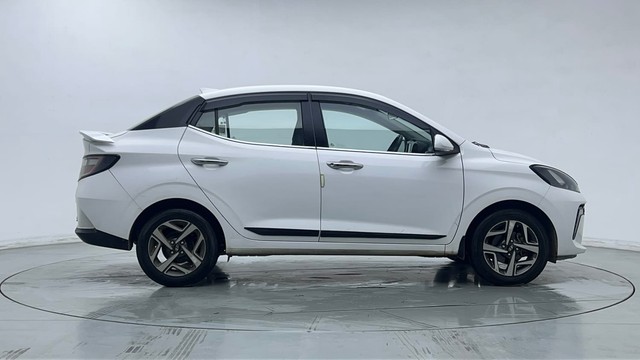 Second-hand 2023 Hyundai Aura SX CNG for sale in Sonipat-2