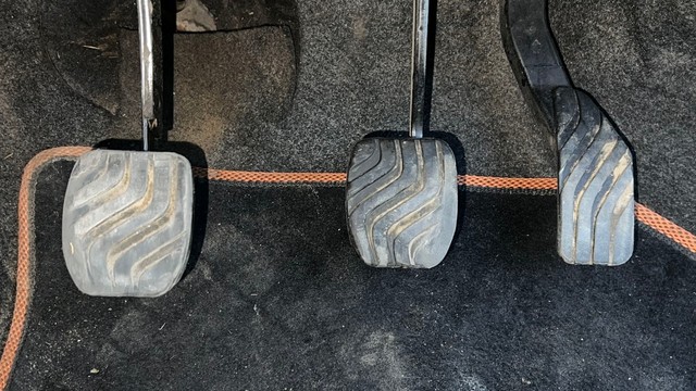 Second-hand 2018 Renault KWID 1.0 RXT Opt for sale in Sonipat-14