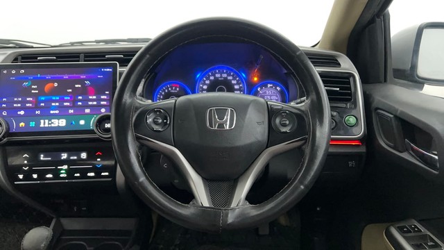 Second-hand 2016 Honda City VX MT for sale in Pune-26