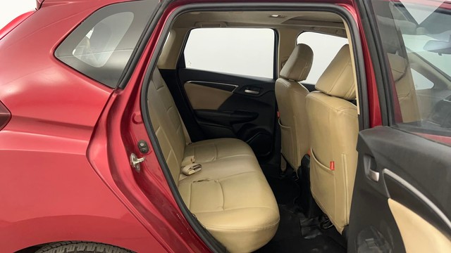 Second-hand 2020 Honda Jazz ZX for sale in Pune-39