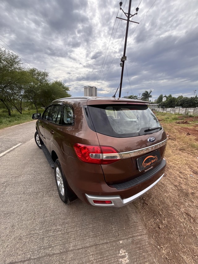 Second-hand 2016 Ford Endeavour 2.2 Trend AT 4X2 for sale in Indore-3