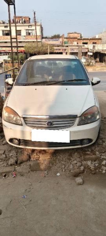 Second-hand 2011 Tata Indigo LX (TDI) BS III for sale in Gorakhpur