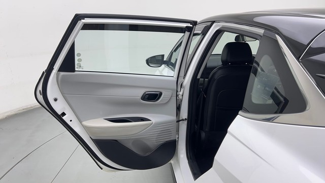 Second-hand 2024 Hyundai i20 Sportz 1.2 for sale in Sonipat-32