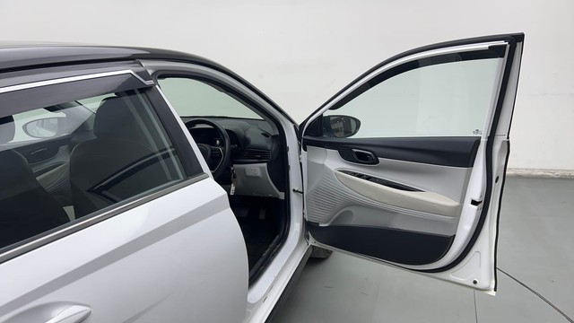 Second-hand 2024 Hyundai i20 Sportz 1.2 for sale in Sonipat-16