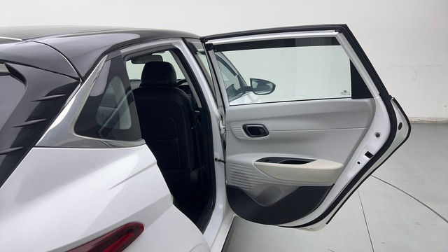 Second-hand 2024 Hyundai i20 Sportz 1.2 for sale in Sonipat-31