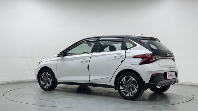 Second-hand 2024 Hyundai i20 Sportz 1.2 for sale in Sonipat-5