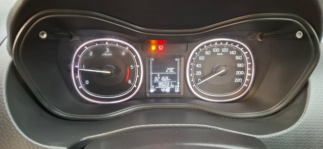 Second-hand 2017 Maruti Vitara Brezza ZDi for sale in Varanasi-10