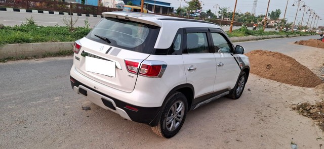 Second-hand 2017 Maruti Vitara Brezza ZDi for sale in Varanasi-9
