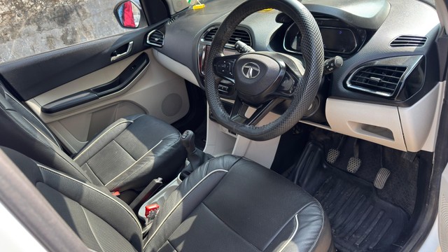Second-hand 2022 Tata Tiago XZ Plus CNG BSVI for sale in Varanasi-3