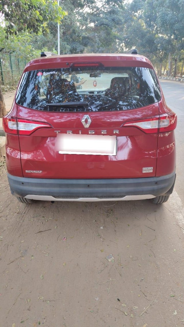 Second-hand 2020 Renault Triber RXZ BSIV for sale in Bangalore-2