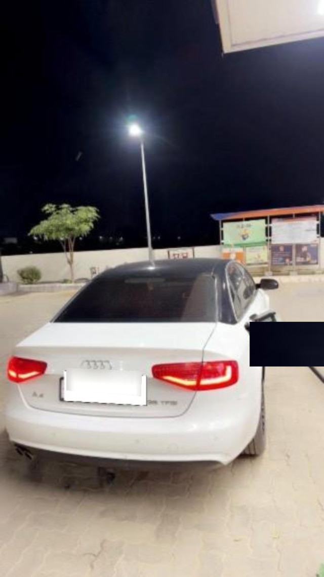 Second-hand 2016 Audi A4 35 TFSi Premium for sale in Greater Noida-1