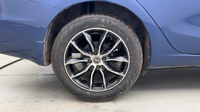 Second-hand 2019 Maruti Ciaz 1.4 AT Alpha for sale in Kolkata-18