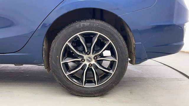 Second-hand 2019 Maruti Ciaz 1.4 AT Alpha for sale in Kolkata-19