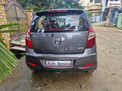 Second-hand 2013 Hyundai i10 Sportz 1.2 for sale in Nellore