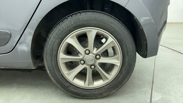 Second-hand 2016 Hyundai Grand i10 AT Asta for sale in Chennai-19