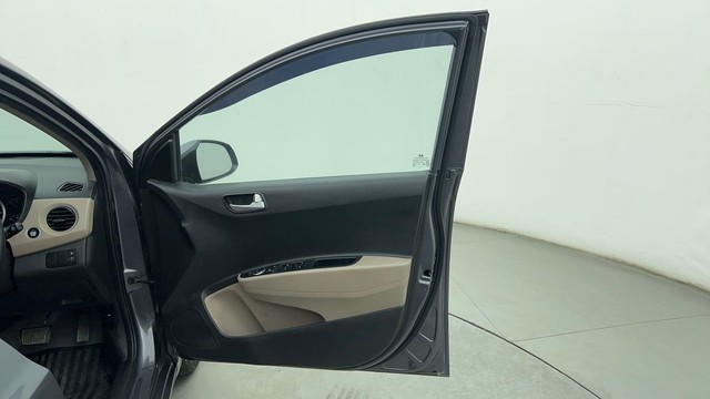 Second-hand 2016 Hyundai Grand i10 AT Asta for sale in Chennai-16